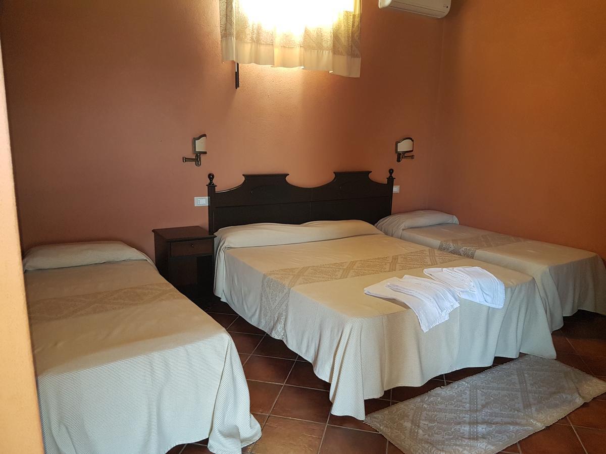 Hotel Sardus Pater Portixeddu Zewnętrze zdjęcie